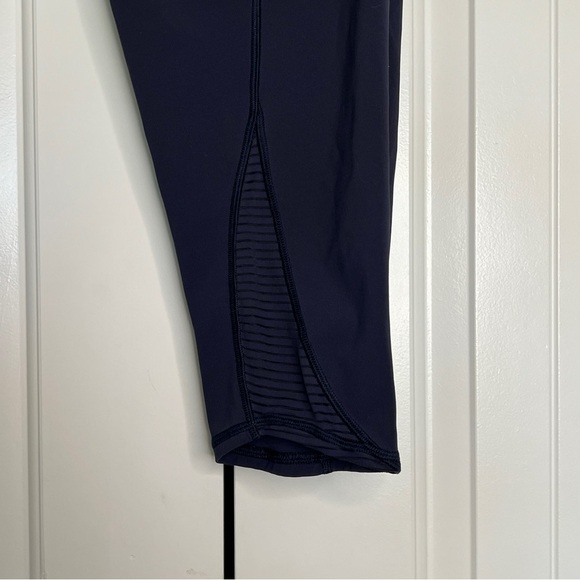 Lululemon Lean In Crop (17") Flawed Midnight Navy Size 6 - Picture 6 of 13